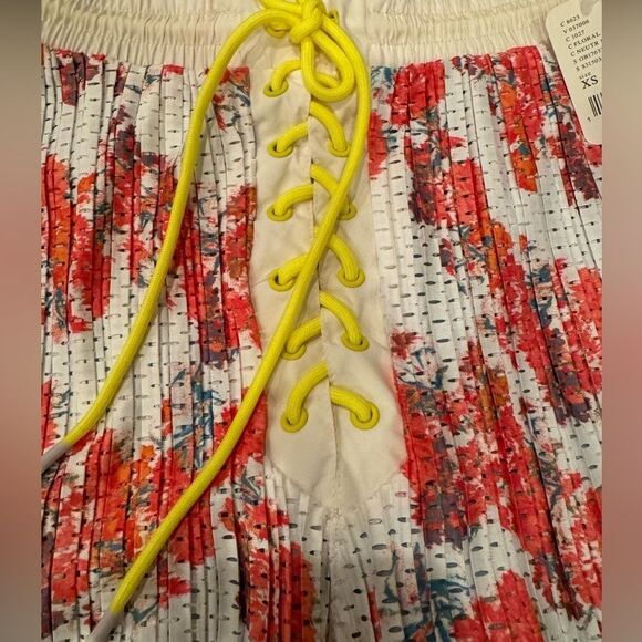 Free People Movement Shorts Size S - Picture 5 of 6